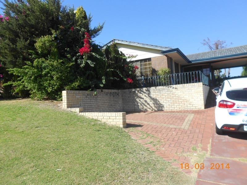 12 Bayou Court, Heathridge WA 6027