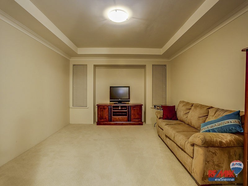 23 Sovereign Drive, Two Rocks WA 6037