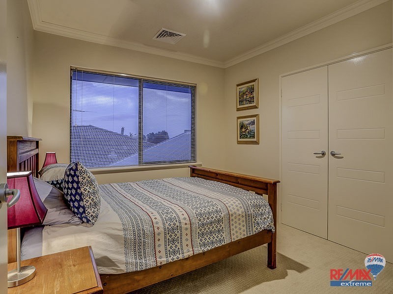 23 Sovereign Drive, Two Rocks WA 6037