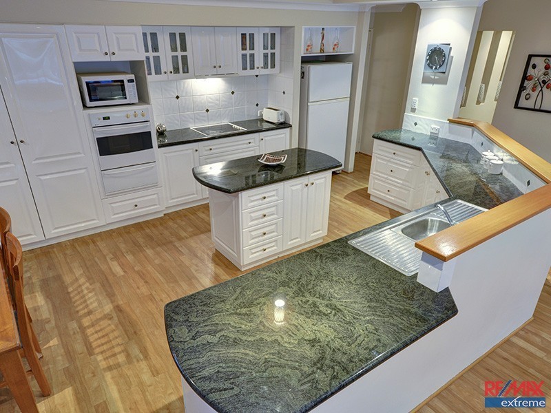 5 Chittering Vista, Pearsall WA 6065