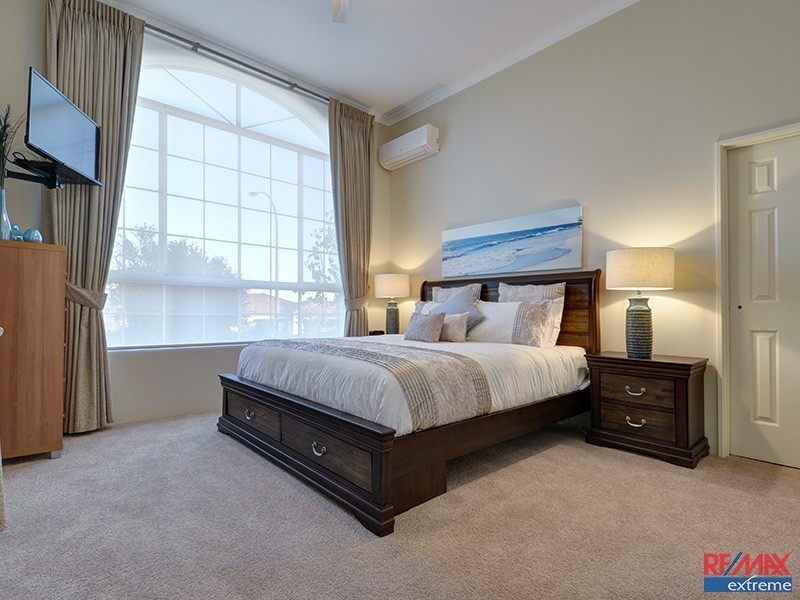 5 Chittering Vista, Pearsall WA 6065