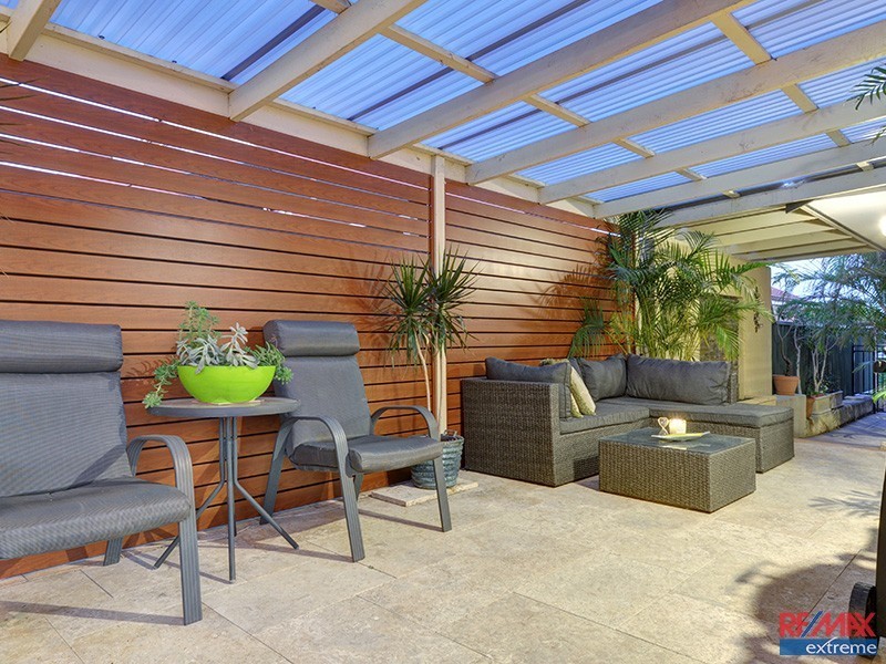 5 Chittering Vista, Pearsall WA 6065