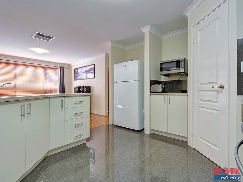 16 Bonnard Crescent, Ashby WA 6065