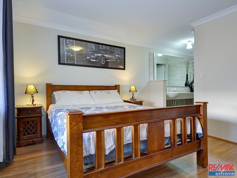 16 Bonnard Crescent, Ashby WA 6065