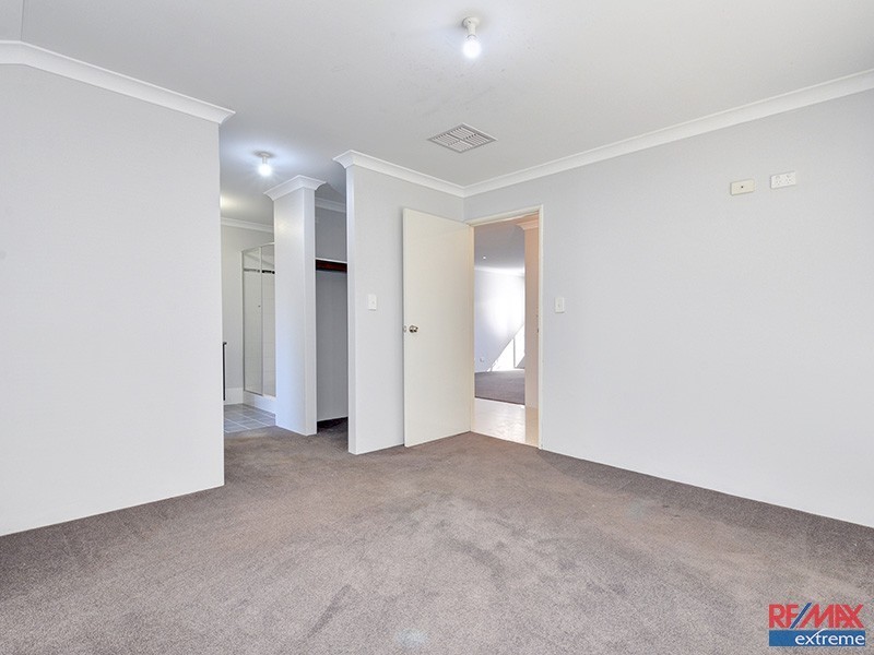 9 Saxicola Road, Banksia Grove WA 6031