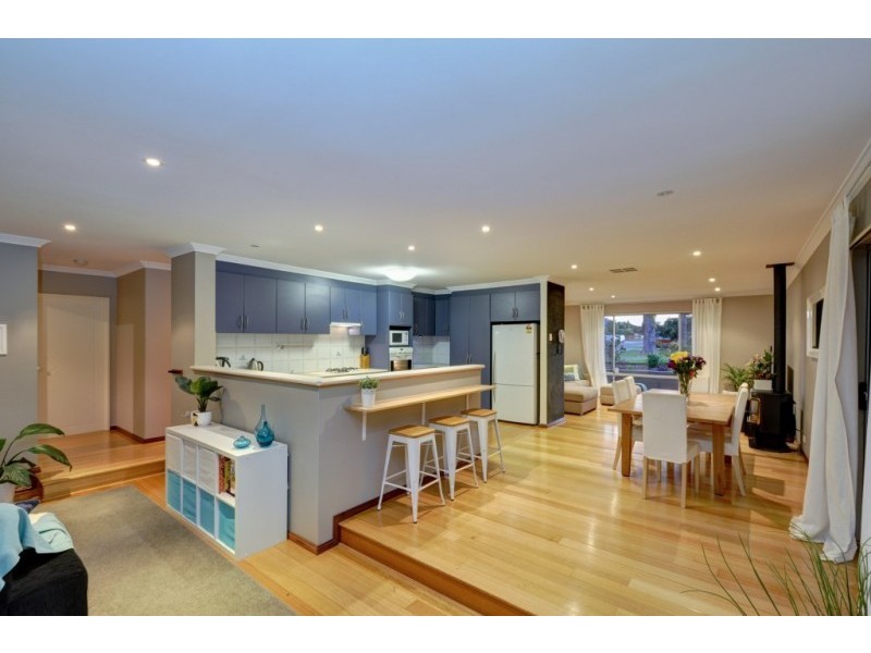 18 Stanford Road, Kallaroo WA 6025