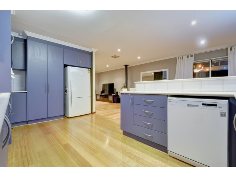18 Stanford Road, Kallaroo WA 6025