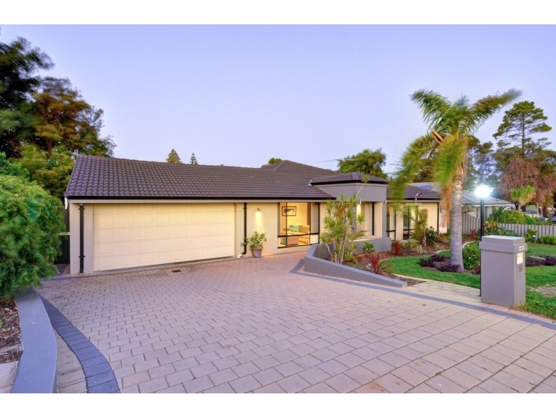 18 Stanford Road, Kallaroo WA 6025