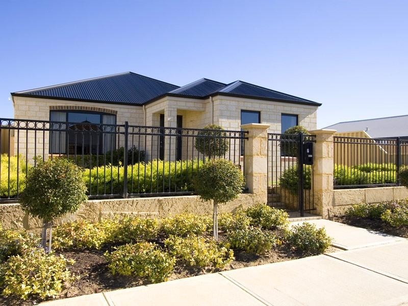 7 Prenton Street, Butler WA 6036