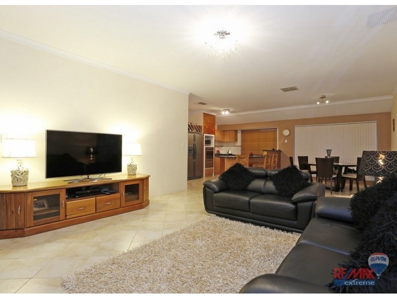 61 Shepperton Drive, Butler WA 6036