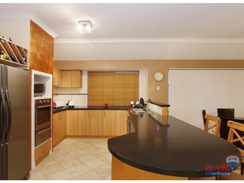 61 Shepperton Drive, Butler WA 6036