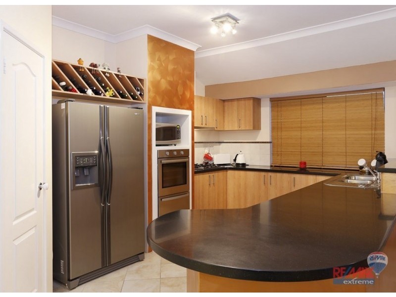 61 Shepperton Drive, Butler WA 6036