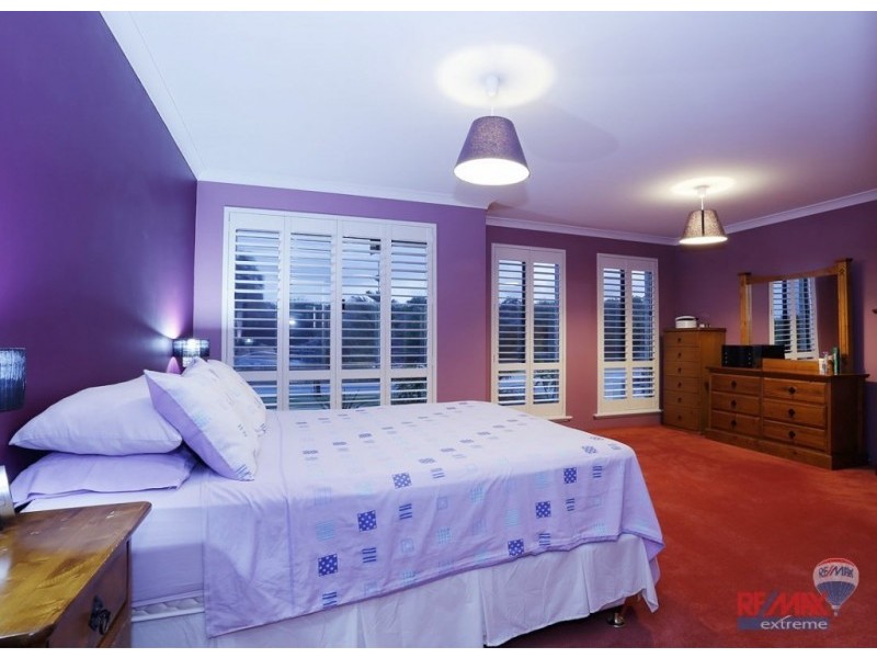 61 Shepperton Drive, Butler WA 6036