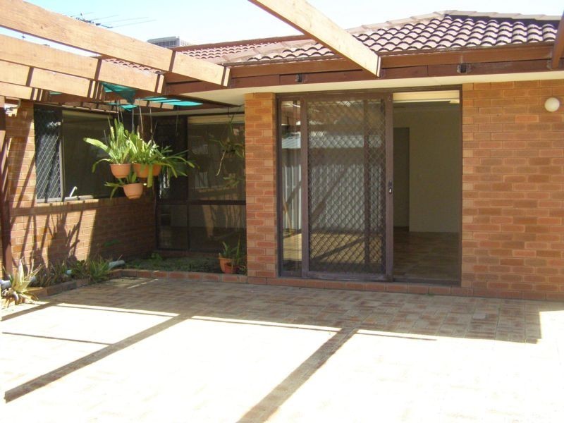 32 Greygum Crescent, Quinns Rocks WA 6030