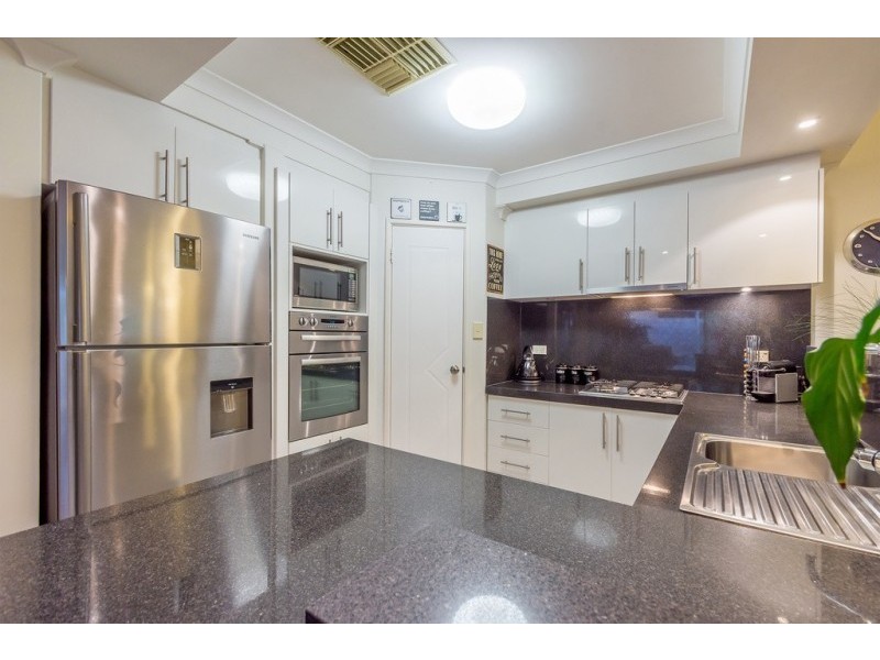 9 Castellon Entrance, Mindarie WA 6030