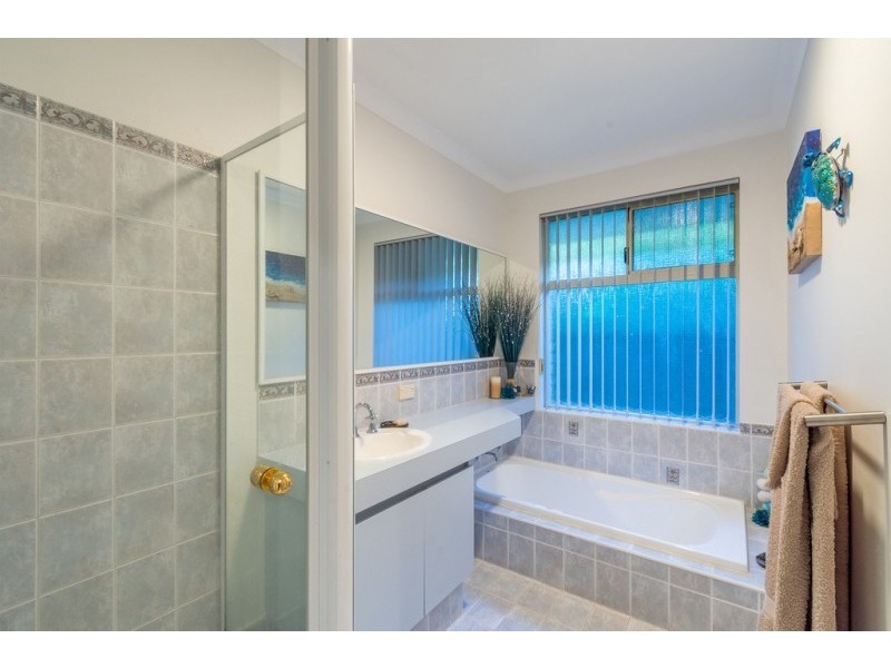 9 Castellon Entrance, Mindarie WA 6030