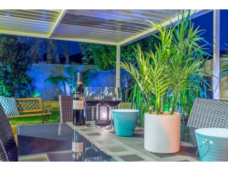 9 Castellon Entrance, Mindarie WA 6030