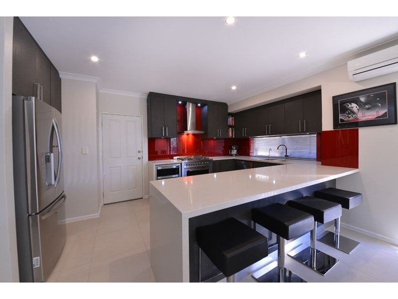 4 Ficarra Way, Sinagra WA 6065
