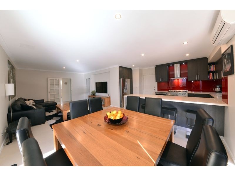 4 Ficarra Way, Sinagra WA 6065