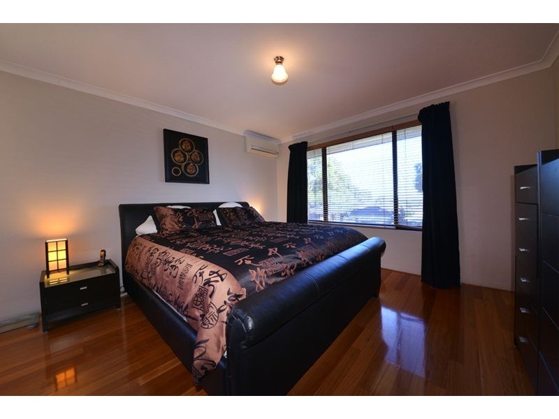 4 Ficarra Way, Sinagra WA 6065