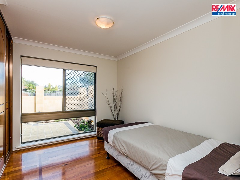 39 Drummer Way, Heathridge WA 6027