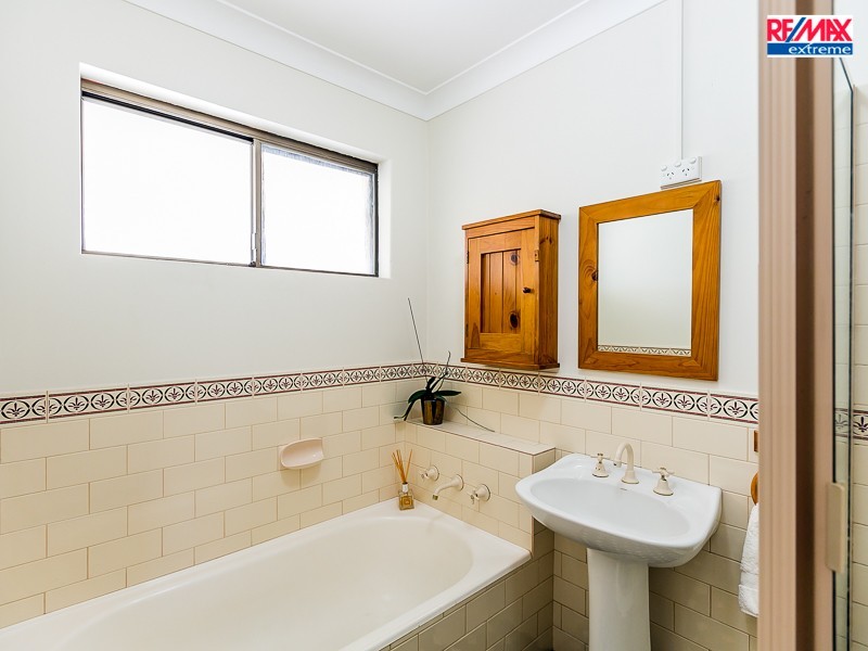 39 Drummer Way, Heathridge WA 6027