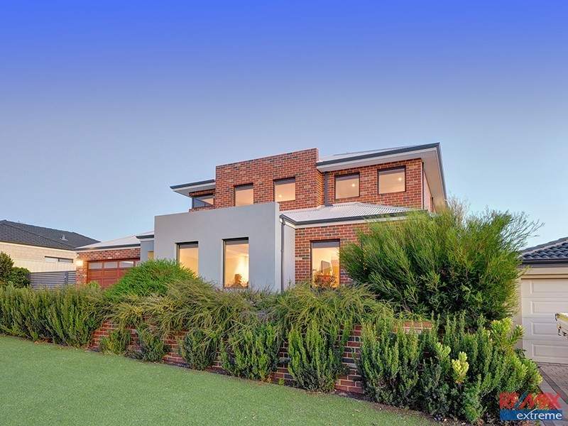 31 Matta Way, Pearsall WA 6065