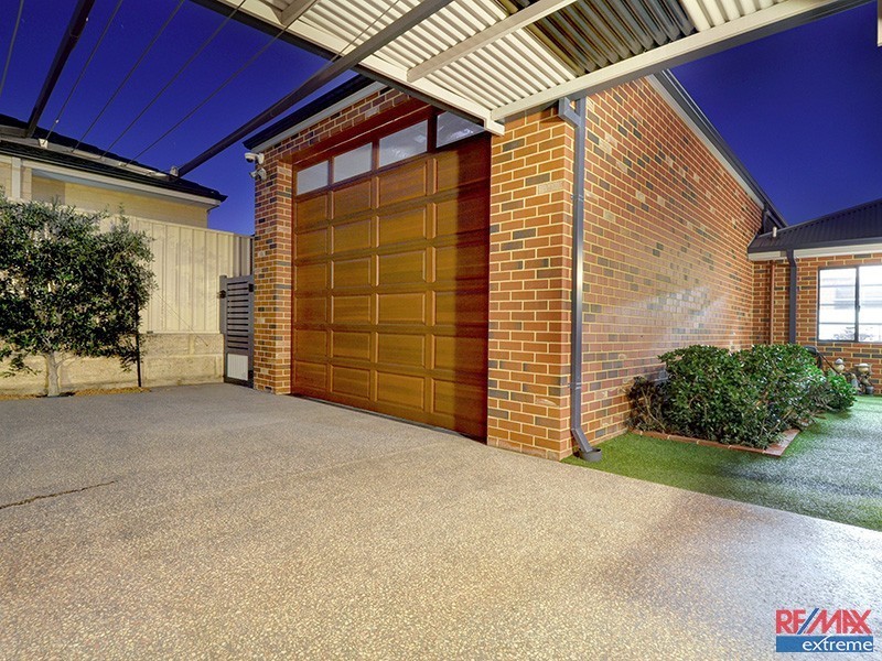 31 Matta Way, Pearsall WA 6065