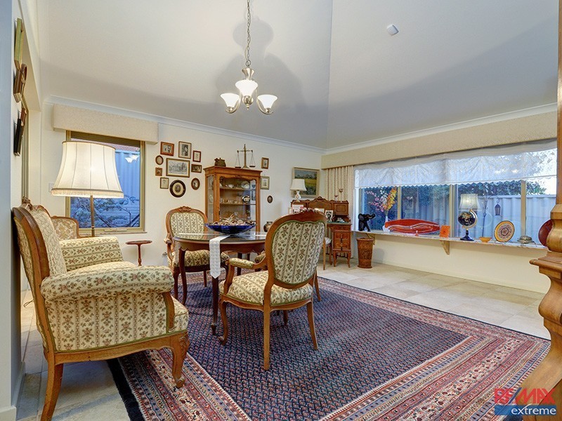 50 Selkirk Drive, Kinross WA 6028