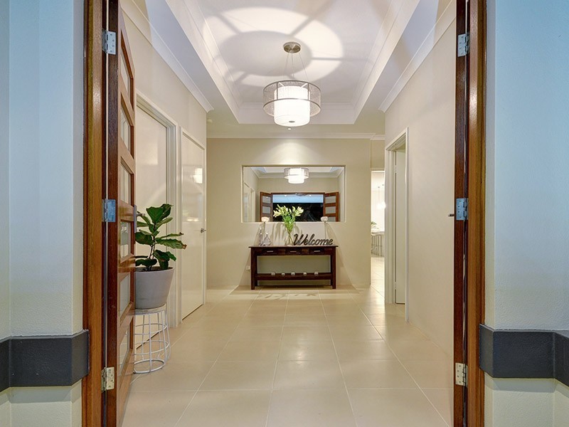 21 Alandale Bend, Banksia Grove WA 6031