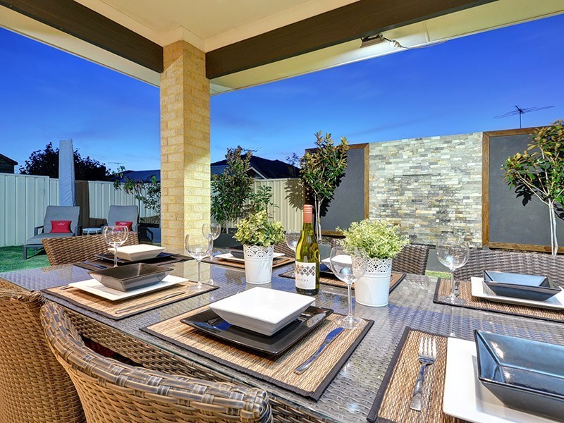 21 Alandale Bend, Banksia Grove WA 6031