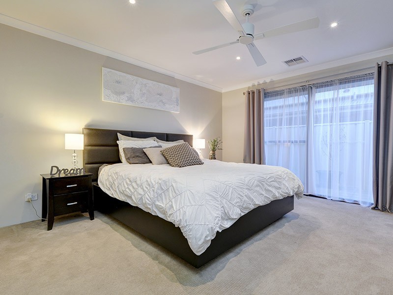 21 Alandale Bend, Banksia Grove WA 6031