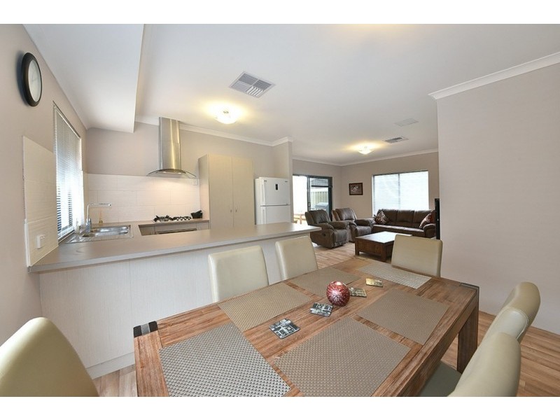 26 Finglas Meander, Butler WA 6036