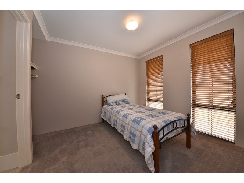 26 Finglas Meander, Butler WA 6036