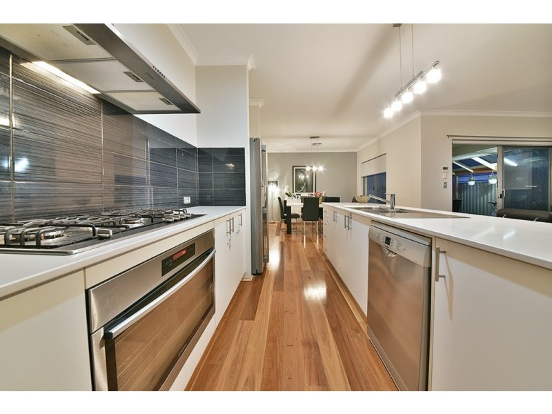 29 Farnham Pass, Alkimos WA 6038