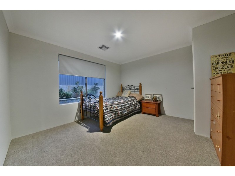 29 Farnham Pass, Alkimos WA 6038