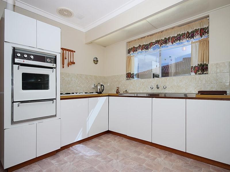 5 Barque Place, Kallaroo WA 6025