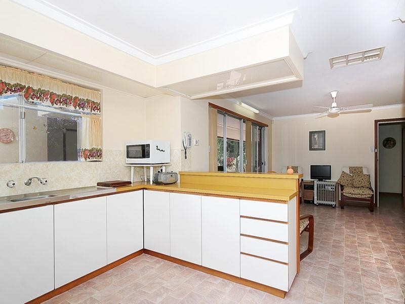 5 Barque Place, Kallaroo WA 6025