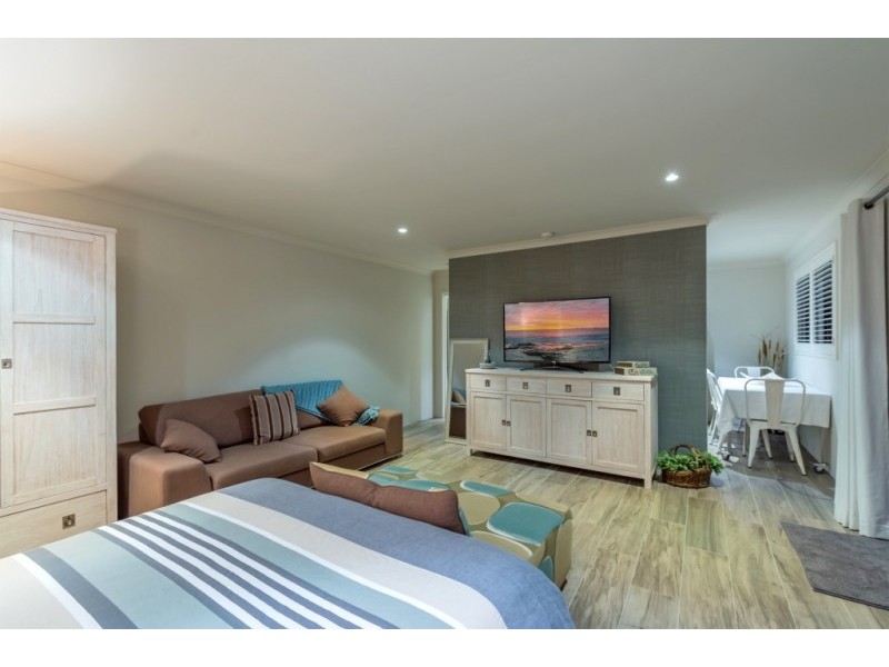 10 Auger Way, Alkimos WA 6038