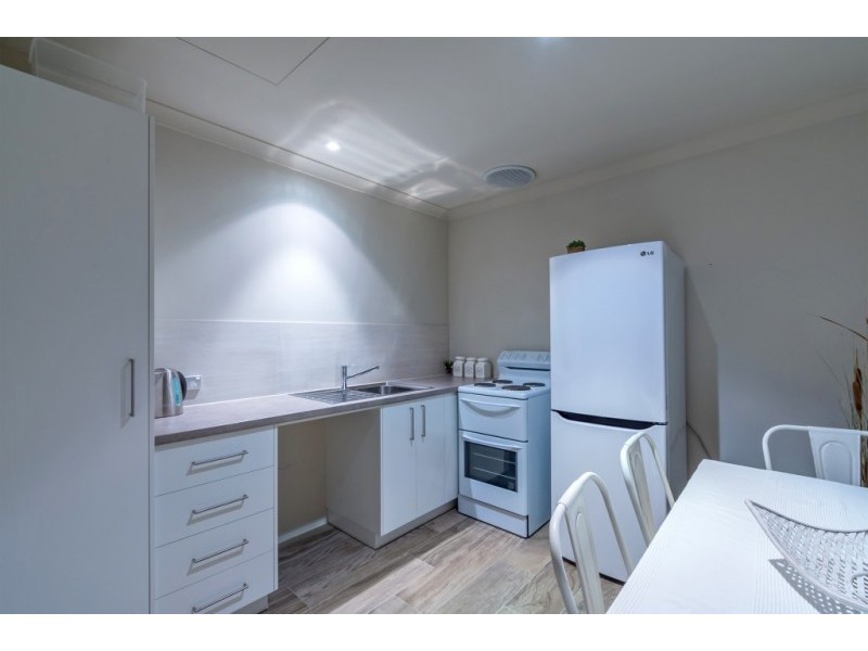 10 Auger Way, Alkimos WA 6038