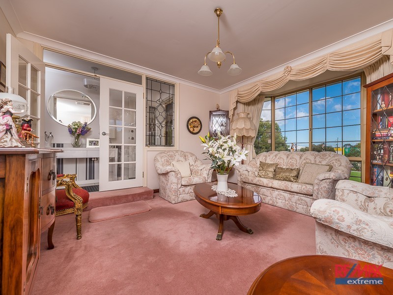 8 Poplar Close, Edgewater WA 6027