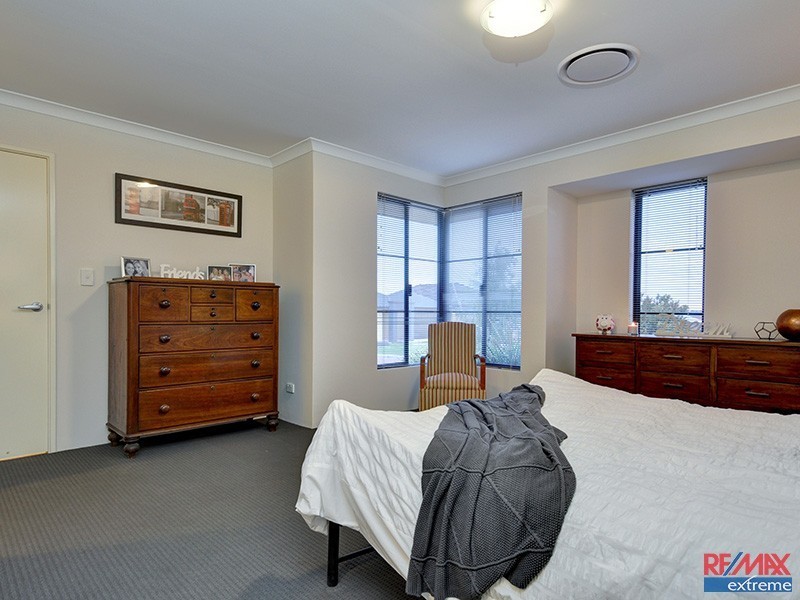 1 Roma Lane, Banksia Grove WA 6031