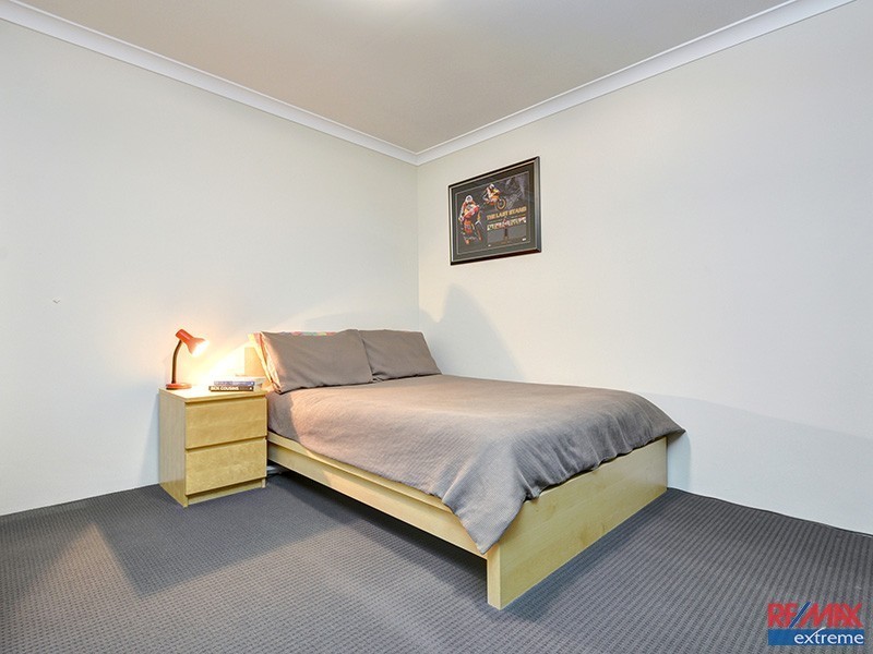 1 Roma Lane, Banksia Grove WA 6031