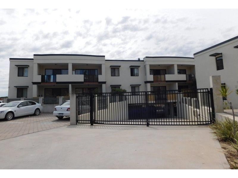 29/5 Eastleigh Loop, Currambine WA 6028