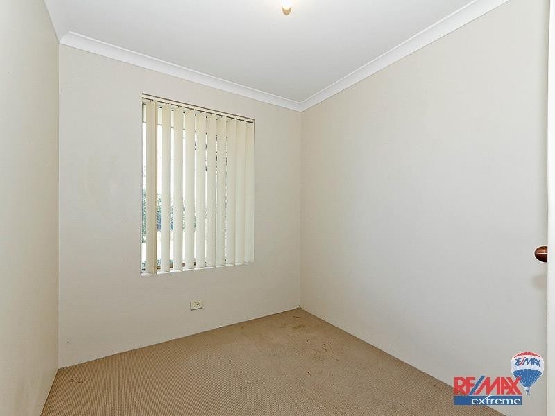 25 Meadow Place, Quinns Rocks WA 6030