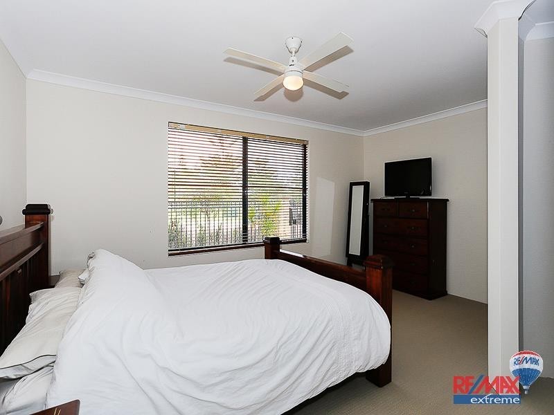 33 Itchen Loop, Butler WA 6036