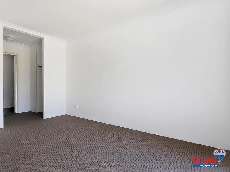 73 Cuddlepie Turn, Banksia Grove WA 6031