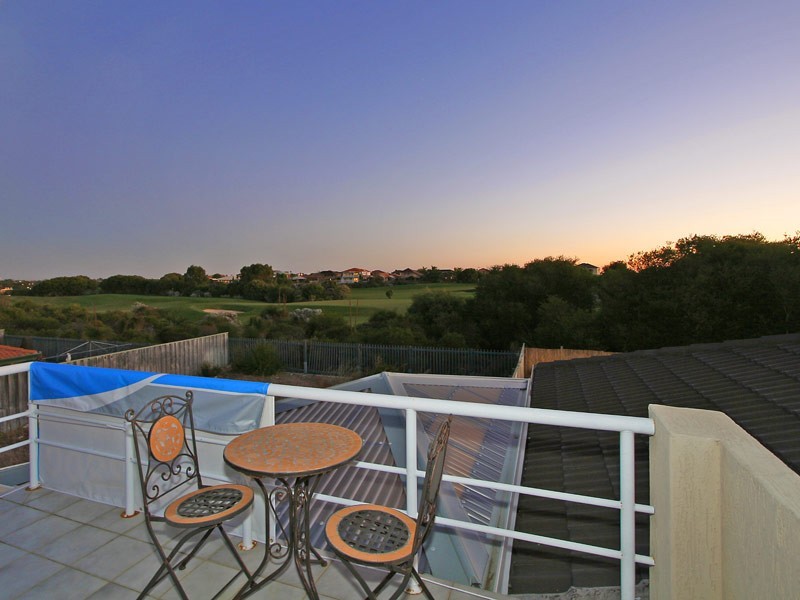 10 Monclair Pass, Currambine WA 6028