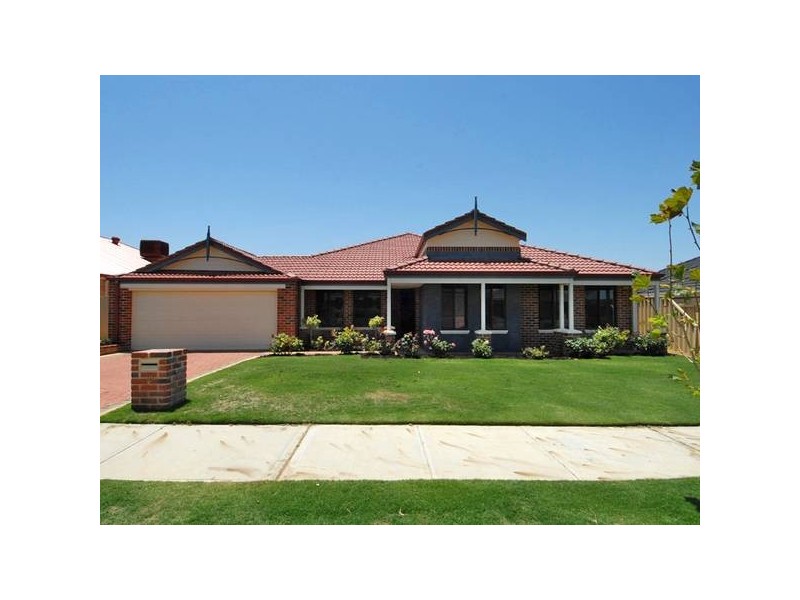 10 Warnford Street, Butler WA 6036