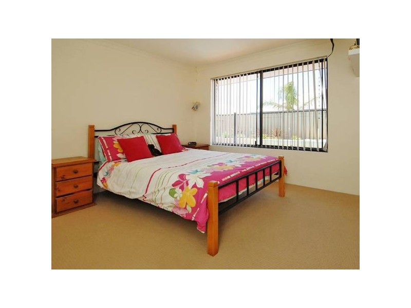 10 Warnford Street, Butler WA 6036